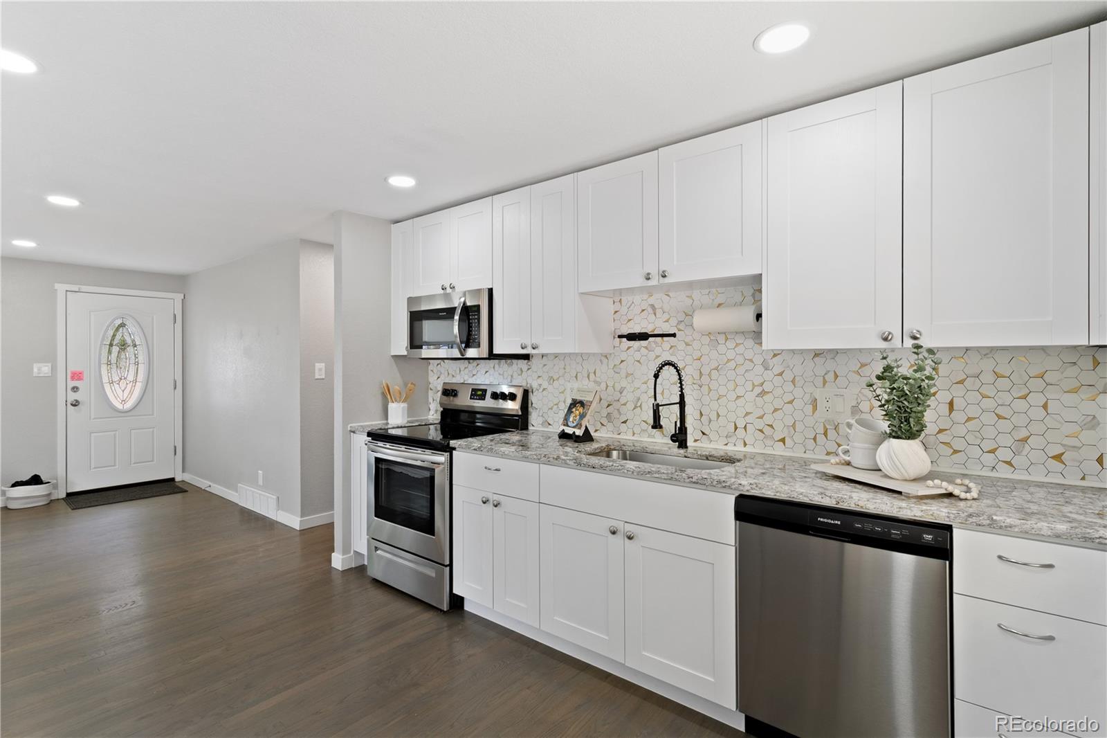 2023 Winston Road Colorado Springs, CO 80909 - Photo 8 of 41