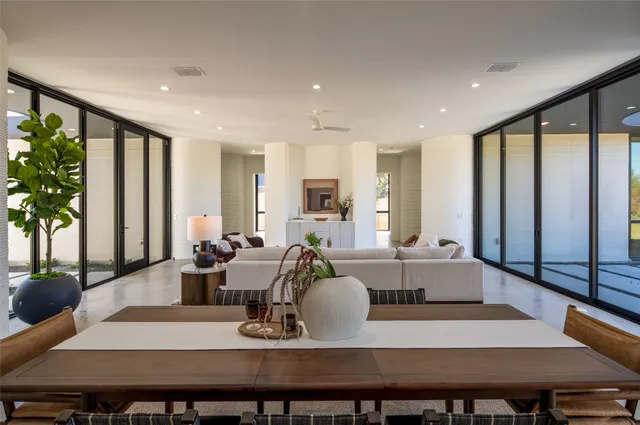 $735,000 | 22 Peace Pipe, Wimberley, TX 78676