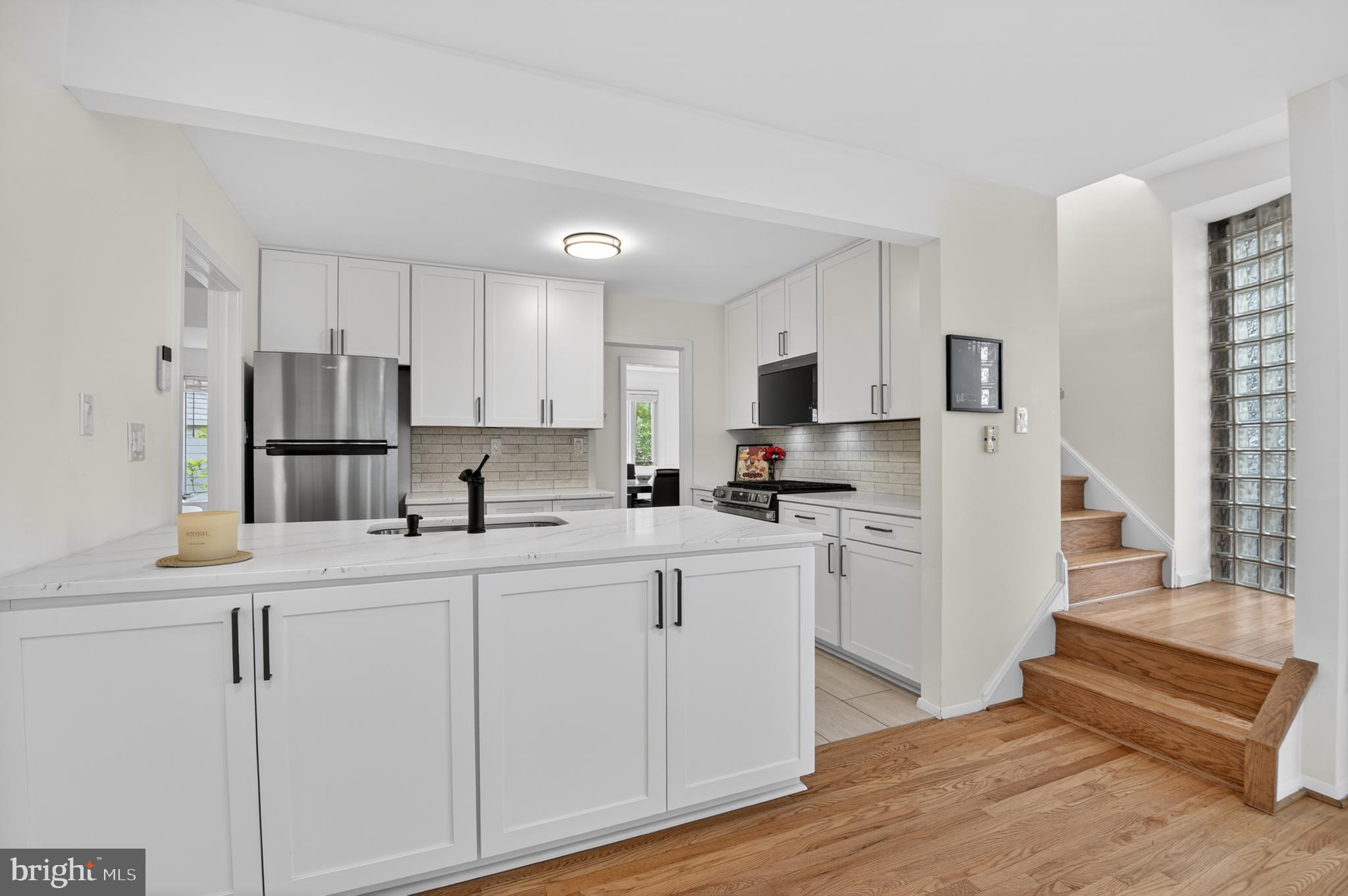 6310 East Halbert Road Bethesda, MD 20817 - Photo 9 of 36