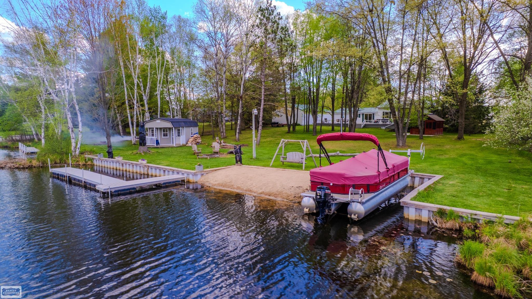 4309 Ridgeway Trail Lake, MI 48632 - Photo 1 of 58 50175376-4297eb72-a44d-457b-8252-2ac788d40d89.JPG