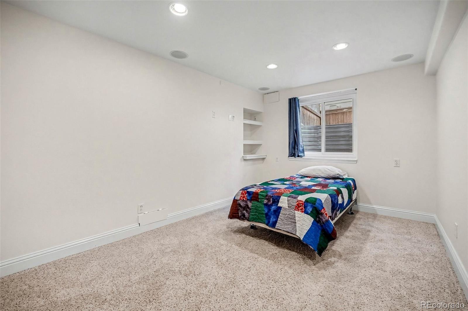 9308 Wolfe Drive Highlands Ranch, CO 80129 - Photo 40 of 50