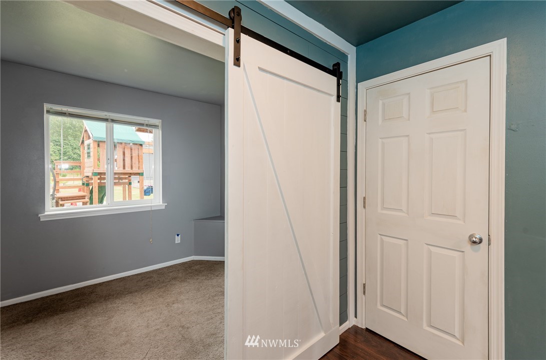 6565 Old Guide Road Bellingham, WA 98226 - Photo 26 of 27 a view of an empty room