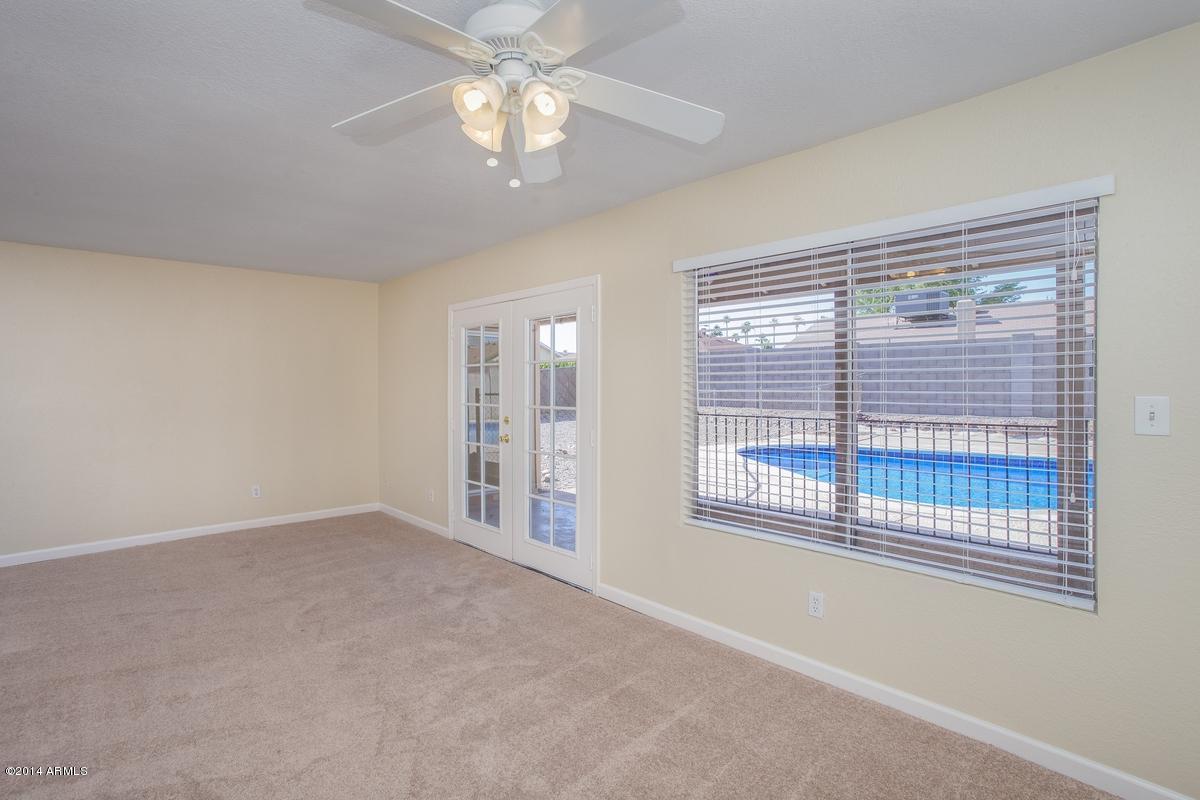 4158 West Hearn Road Phoenix, AZ 85053 - Photo 3 of 15 3