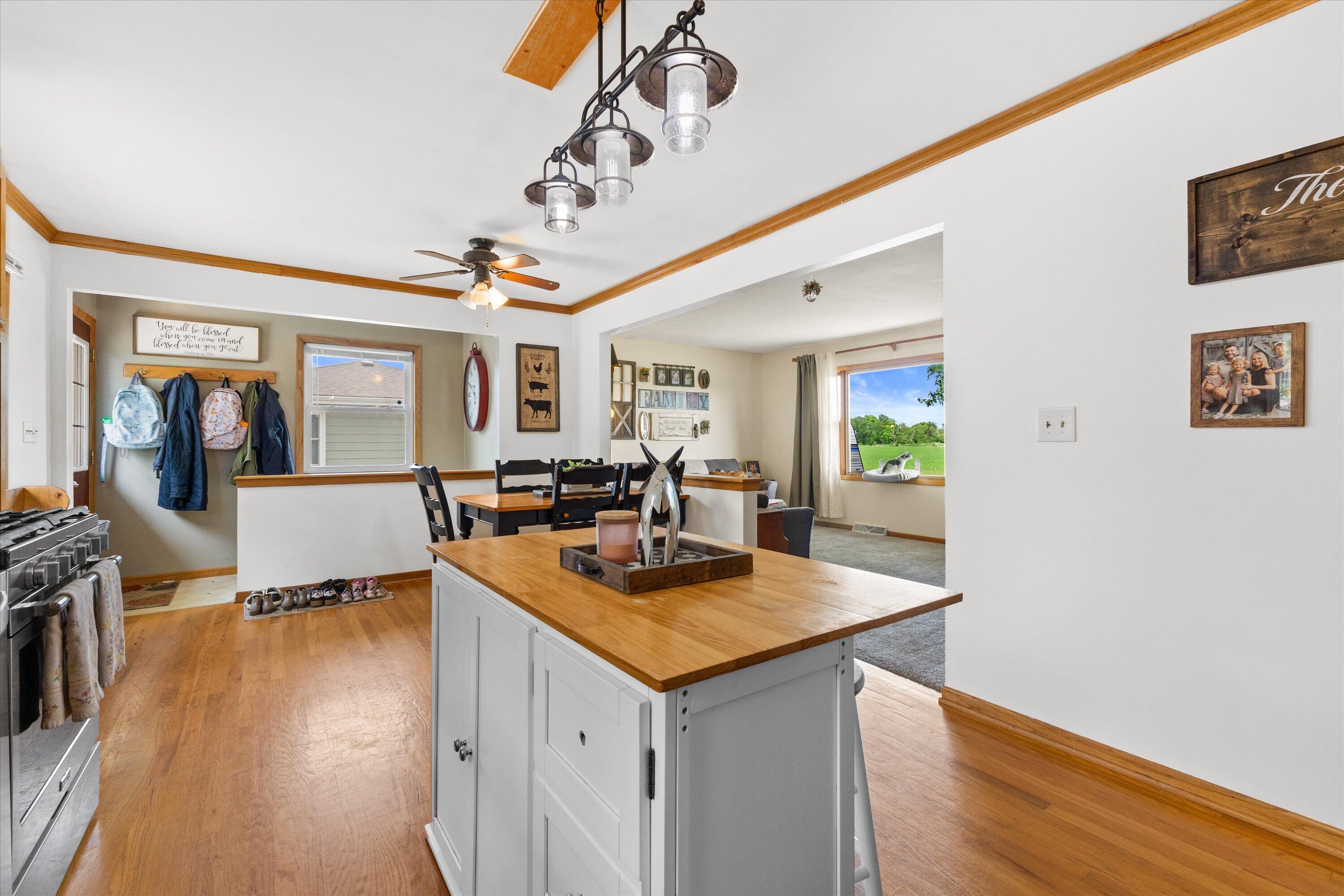 3422 Eagle Road Dover, WI 53139 - Photo 5 of 27 Kitchen open to DR and LR