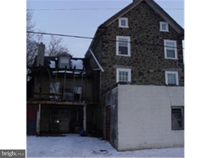 809 Aston Mills Road Aston, PA 19014 - Photo 4 of 19
