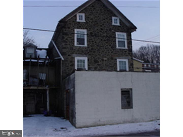 809 Aston Mills Road Aston, PA 19014 - Photo 5 of 19