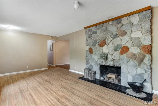 $259,900 | 1227 Teson Road, Hazelwood, MO 63042