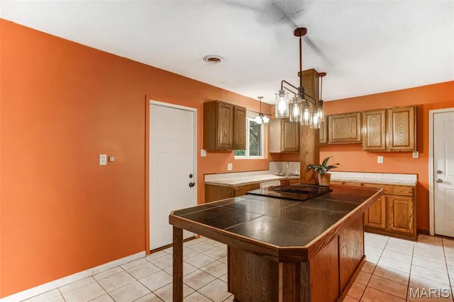 $259,900 | 1227 Teson Road, Hazelwood, MO 63042