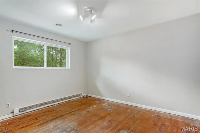 $259,900 | 1227 Teson Road, Hazelwood, MO 63042