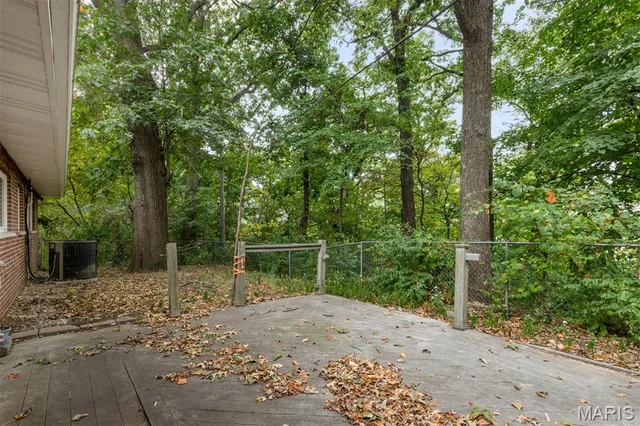 $259,900 | 1227 Teson Road, Hazelwood, MO 63042