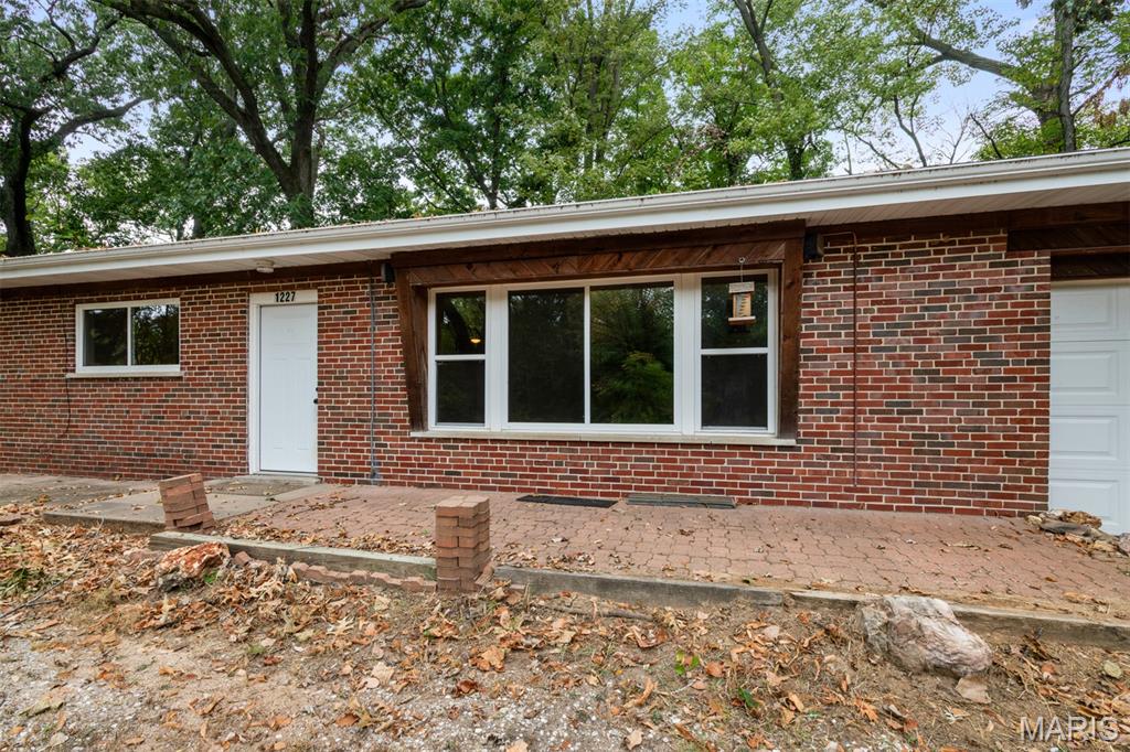 1227 Teson Road Hazelwood, MO 63042 - Photo 7 of 58