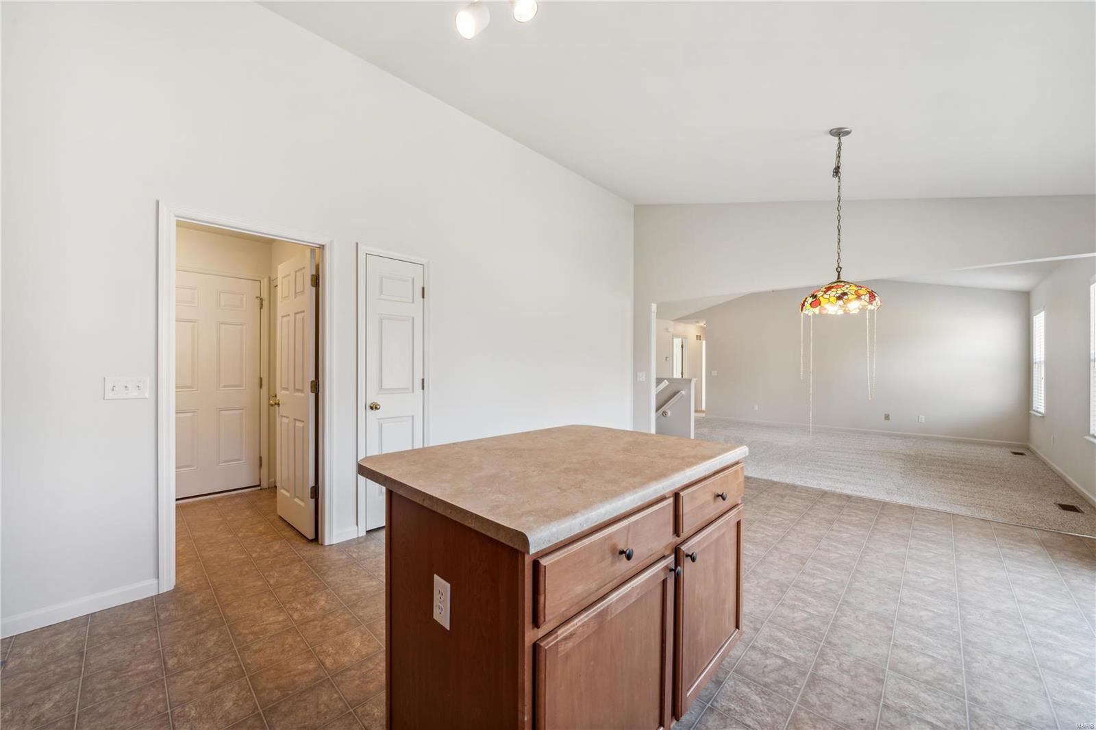 121 Westhampton Drive Troy, MO 63379 - Photo 8 of 27