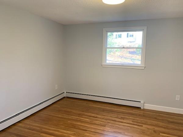 583 Kendall Road Tewksbury, MA 01876 - Photo 18 of 35 Gallery Image 18