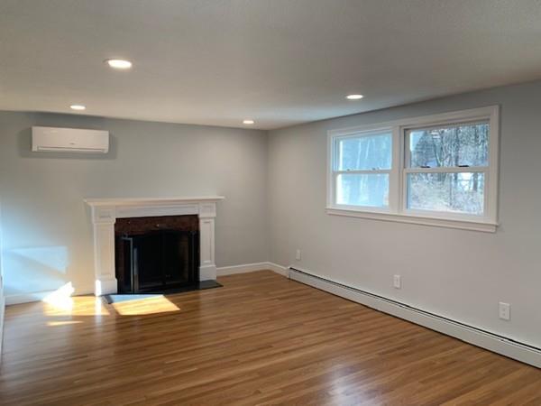 583 Kendall Road Tewksbury, MA 01876 - Photo 8 of 35 Gallery Image 8