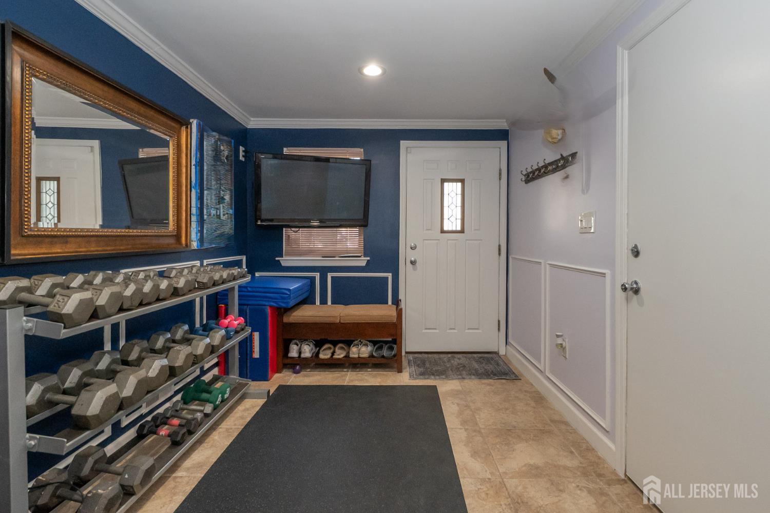 68 Sand Hill Road Jamesburg, NJ 08831 - Photo 4 of 36