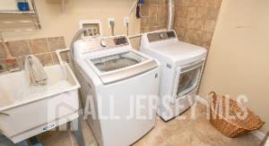 68 Sand Hill Road Jamesburg, NJ 08831 - Photo 5 of 36