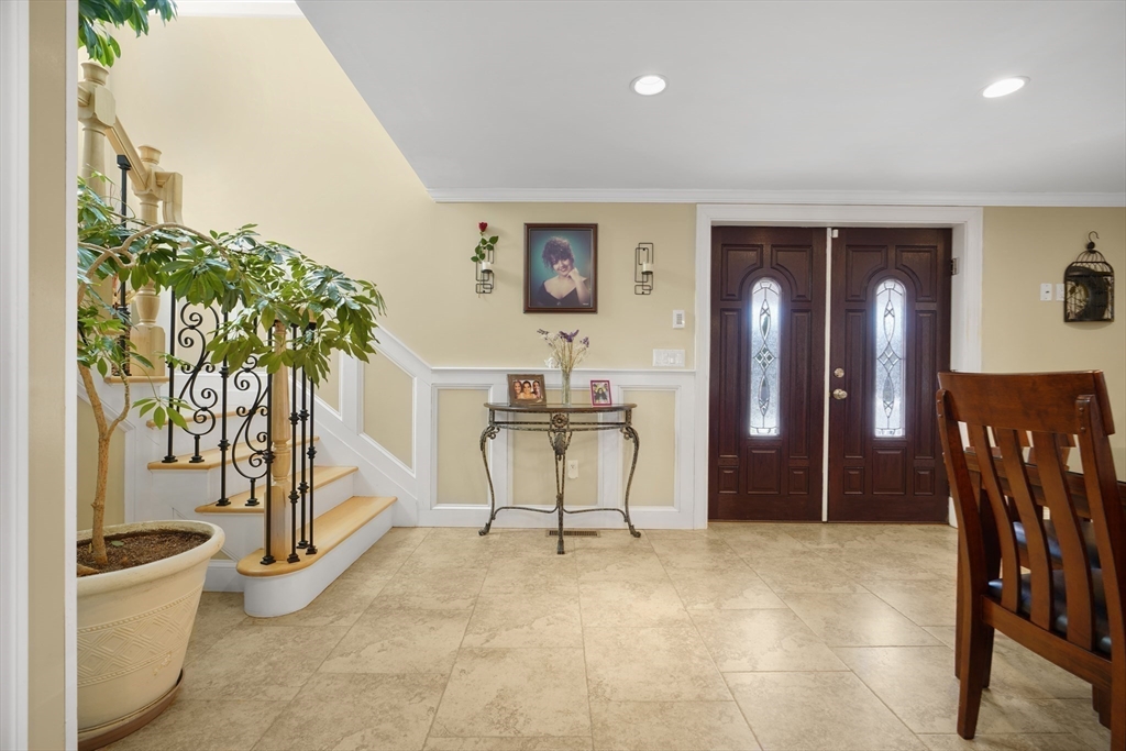 466 Dickinson Street Fall River, MA 02721 - Photo 19 of 42 Gallery Image 19