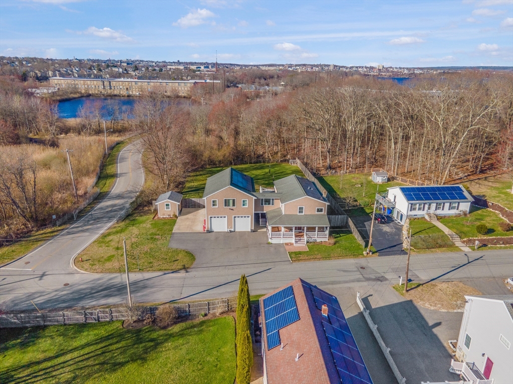 466 Dickinson Street Fall River, MA 02721 - Photo 2 of 42 Gallery Image 2