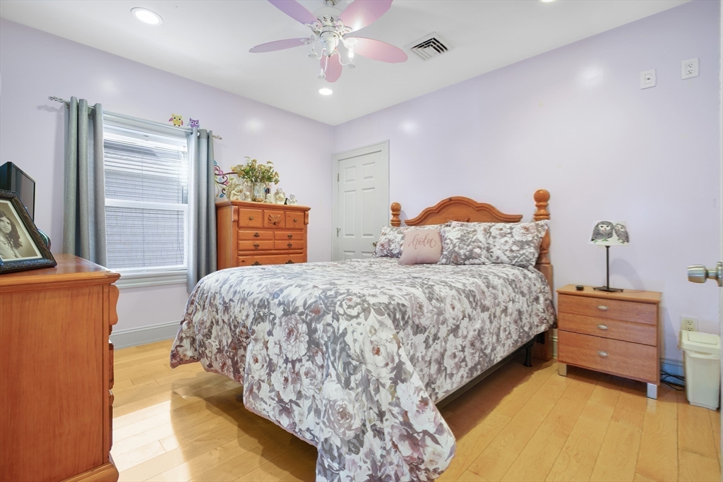 466 Dickinson Street Fall River, MA 02721 - Photo 29 of 42 Gallery Image 29
