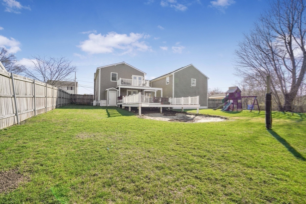 466 Dickinson Street Fall River, MA 02721 - Photo 40 of 42 Gallery Image 40