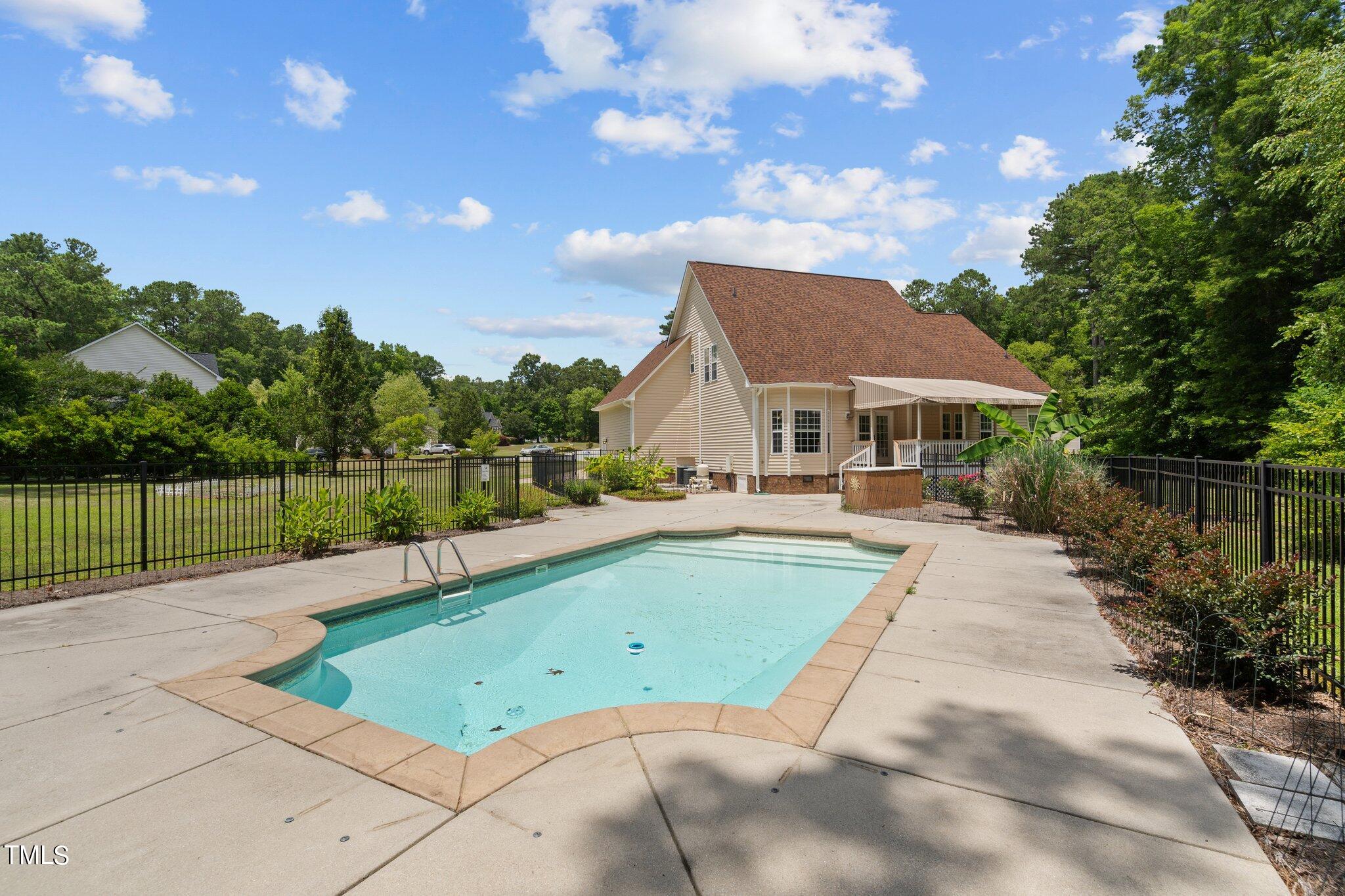 159 Alfred Court Raleigh, NC 27603 - Photo 37 of 50 10-web-or-mls-_NFP3174