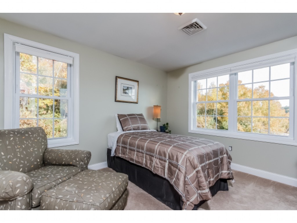5 Meadow Road Windham, NH 03087 - Photo 20 of 36