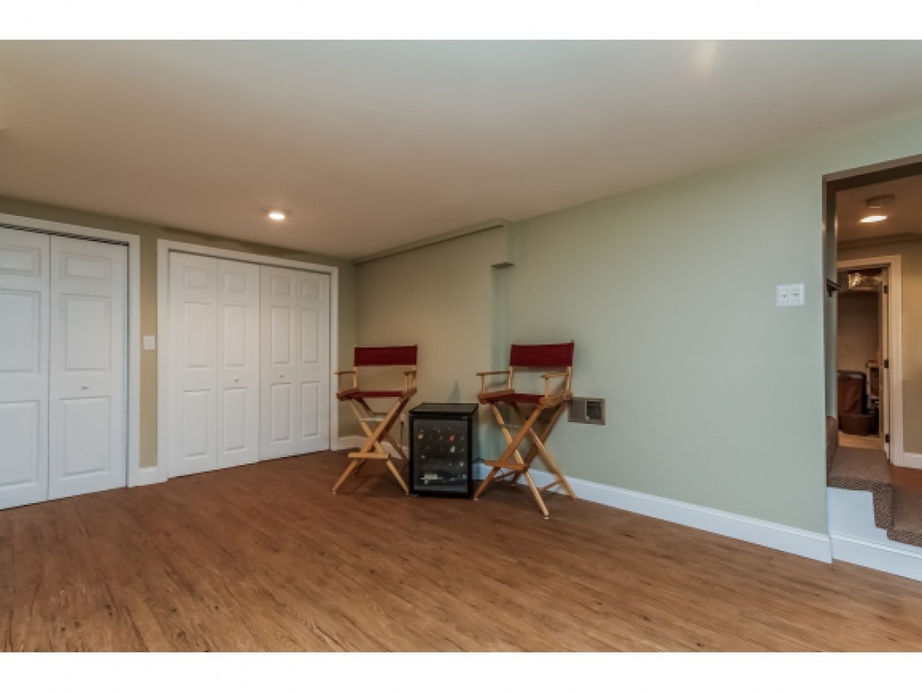 5 Meadow Road Windham, NH 03087 - Photo 24 of 36