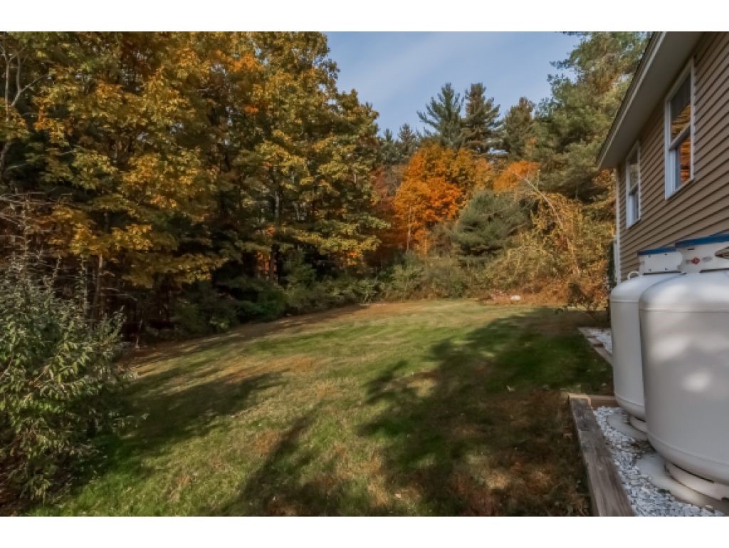 5 Meadow Road Windham, NH 03087 - Photo 34 of 36