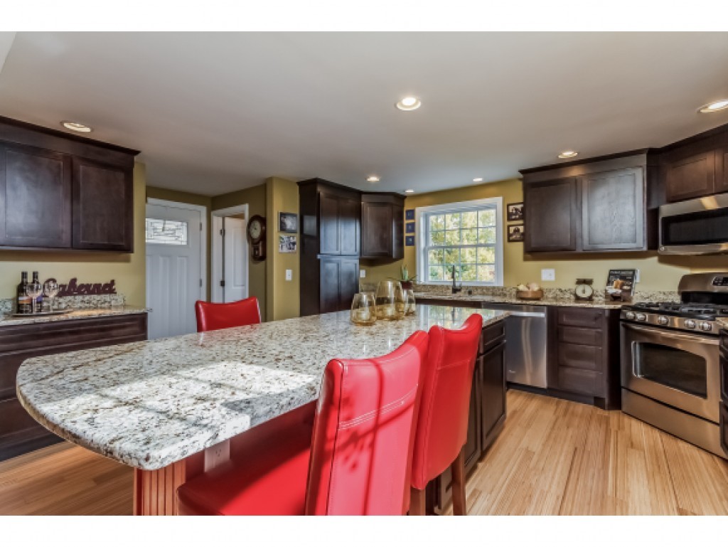 5 Meadow Road Windham, NH 03087 - Photo 7 of 36
