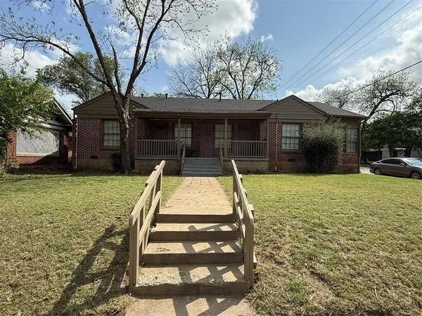 $1,795 | 2133 Edwin Street, Fort Worth, TX 76110