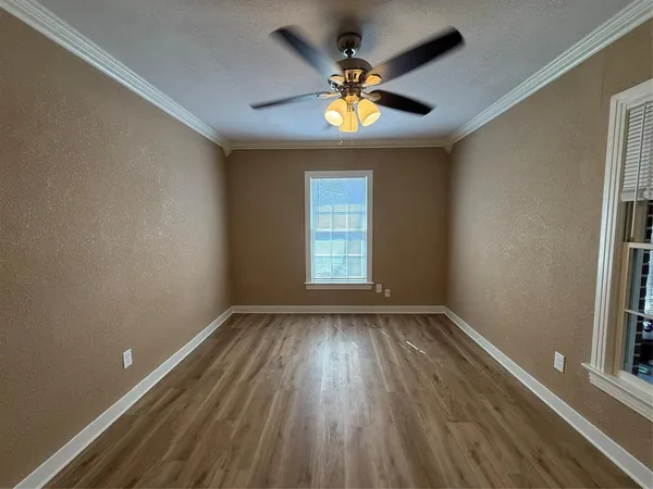 $1,645 | 2133 Edwin Street, Fort Worth, TX 76110