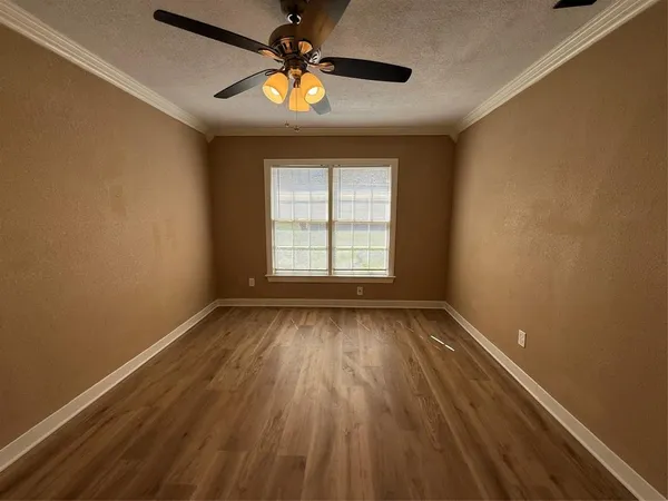 $1,645 | 2133 Edwin Street, Fort Worth, TX 76110