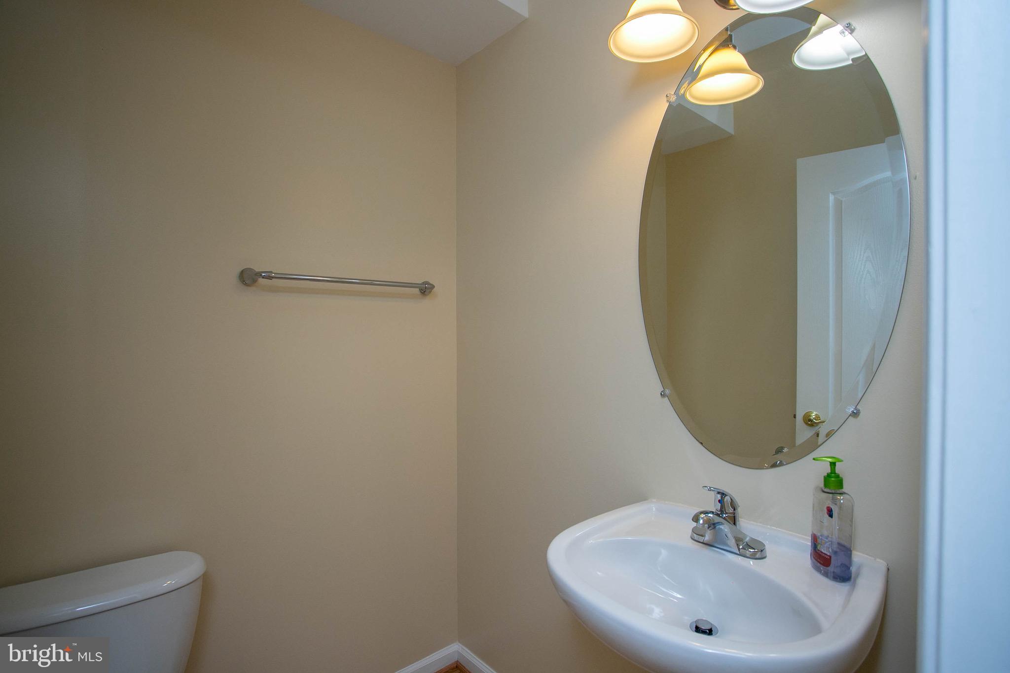 522 Tailgate Terrace Landover, MD 20785 - Photo 13 of 47