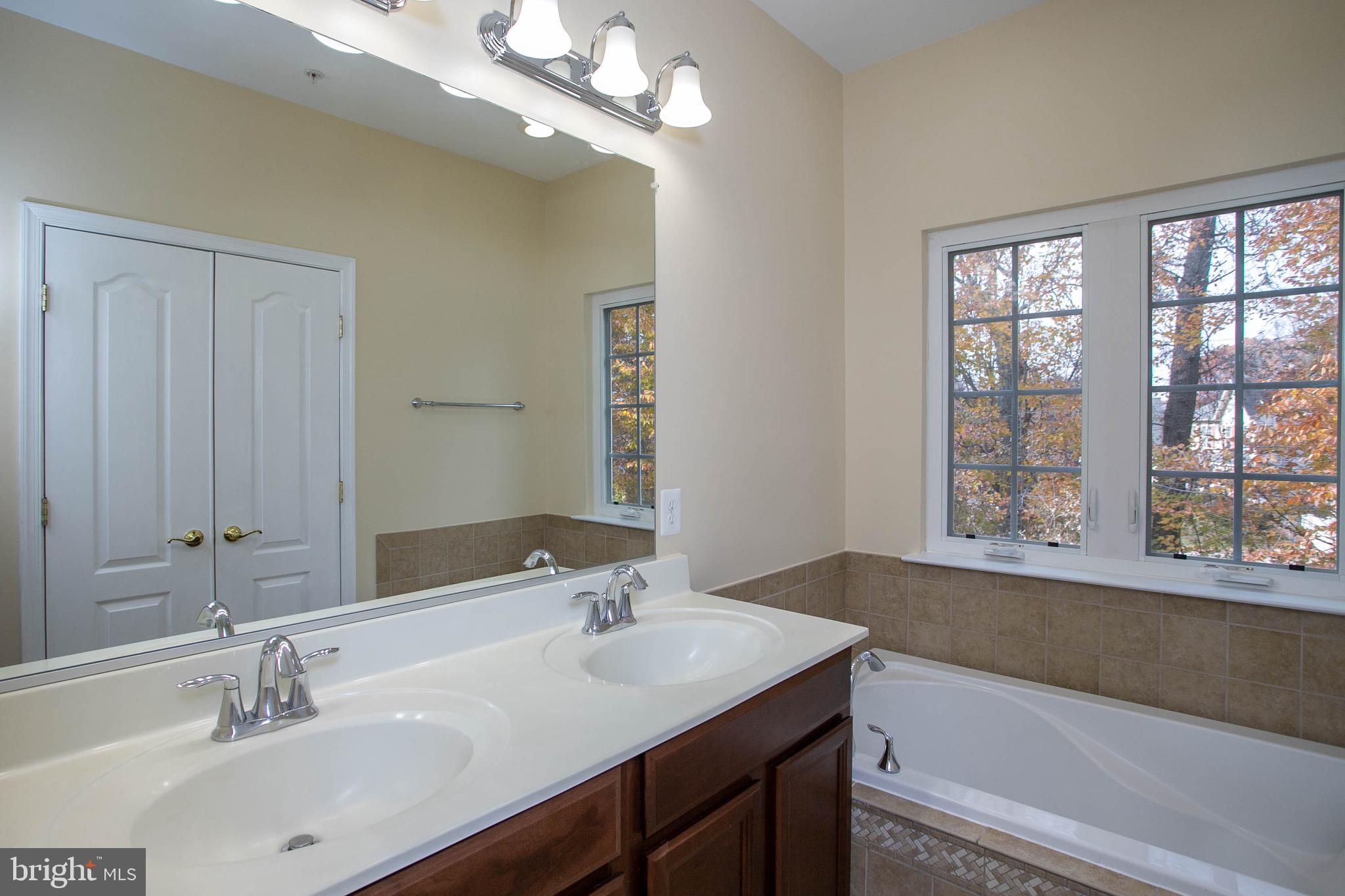 522 Tailgate Terrace Landover, MD 20785 - Photo 21 of 47