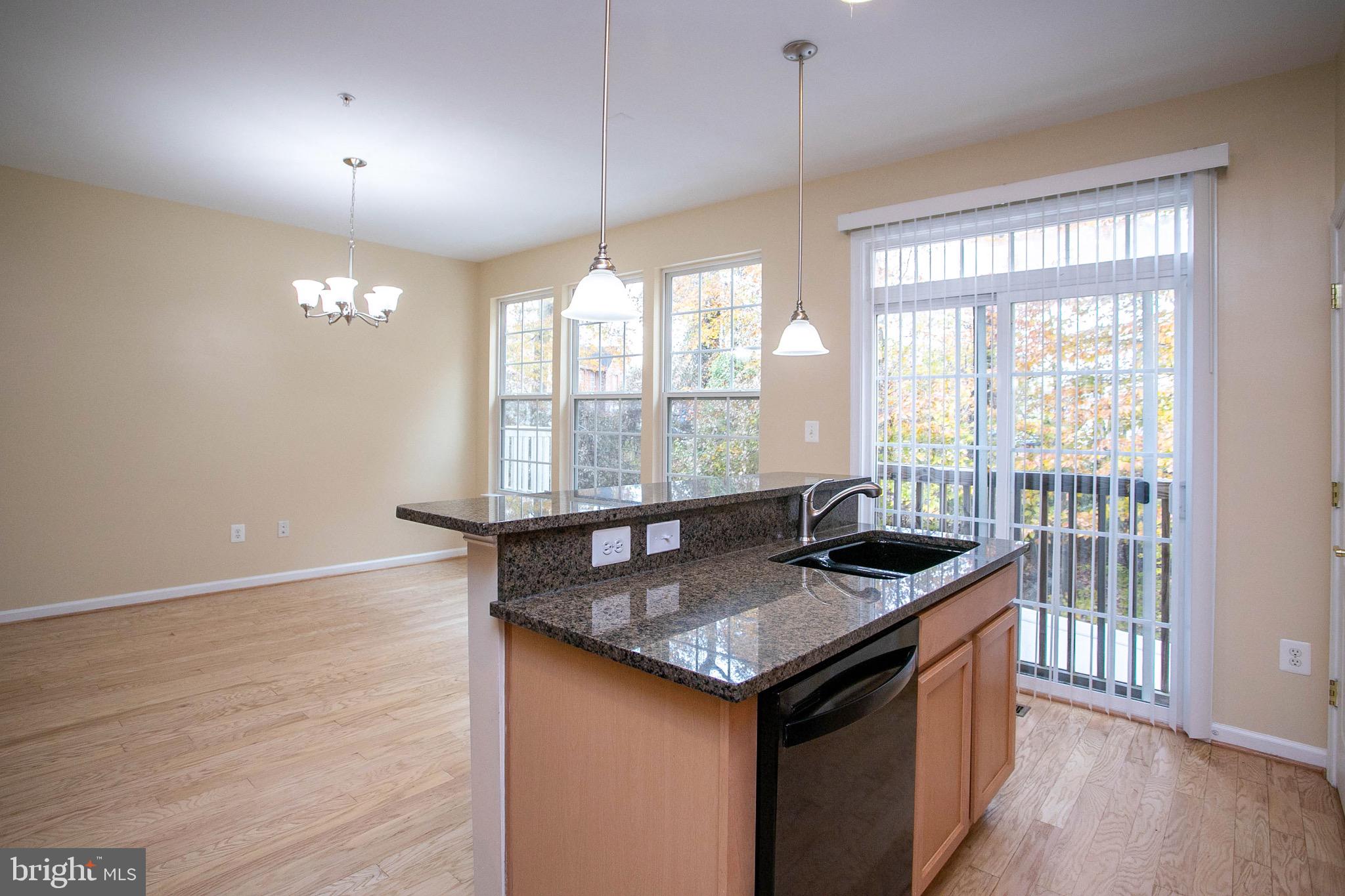 522 Tailgate Terrace Landover, MD 20785 - Photo 6 of 47