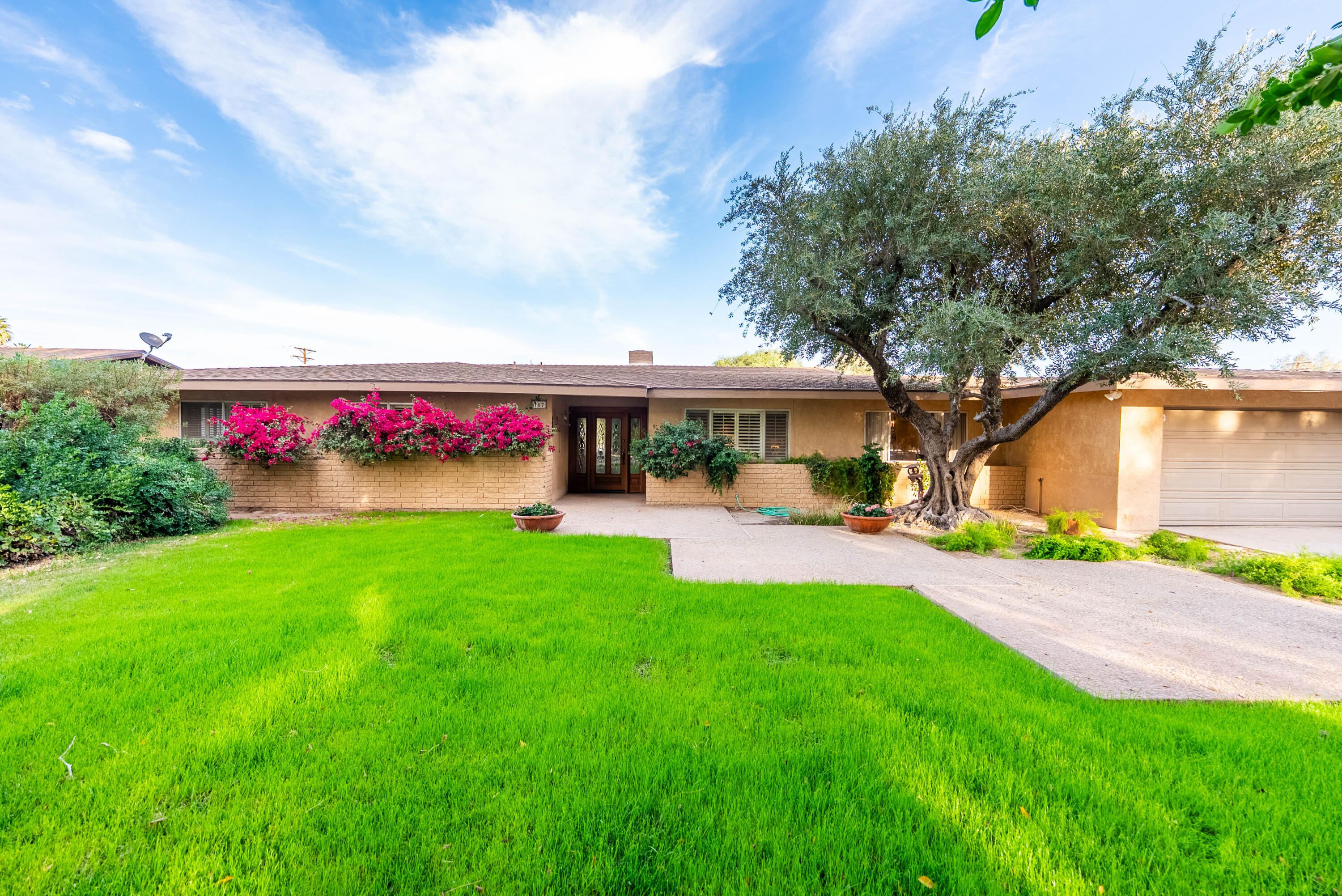 167 S Santa Rosa Rd-9