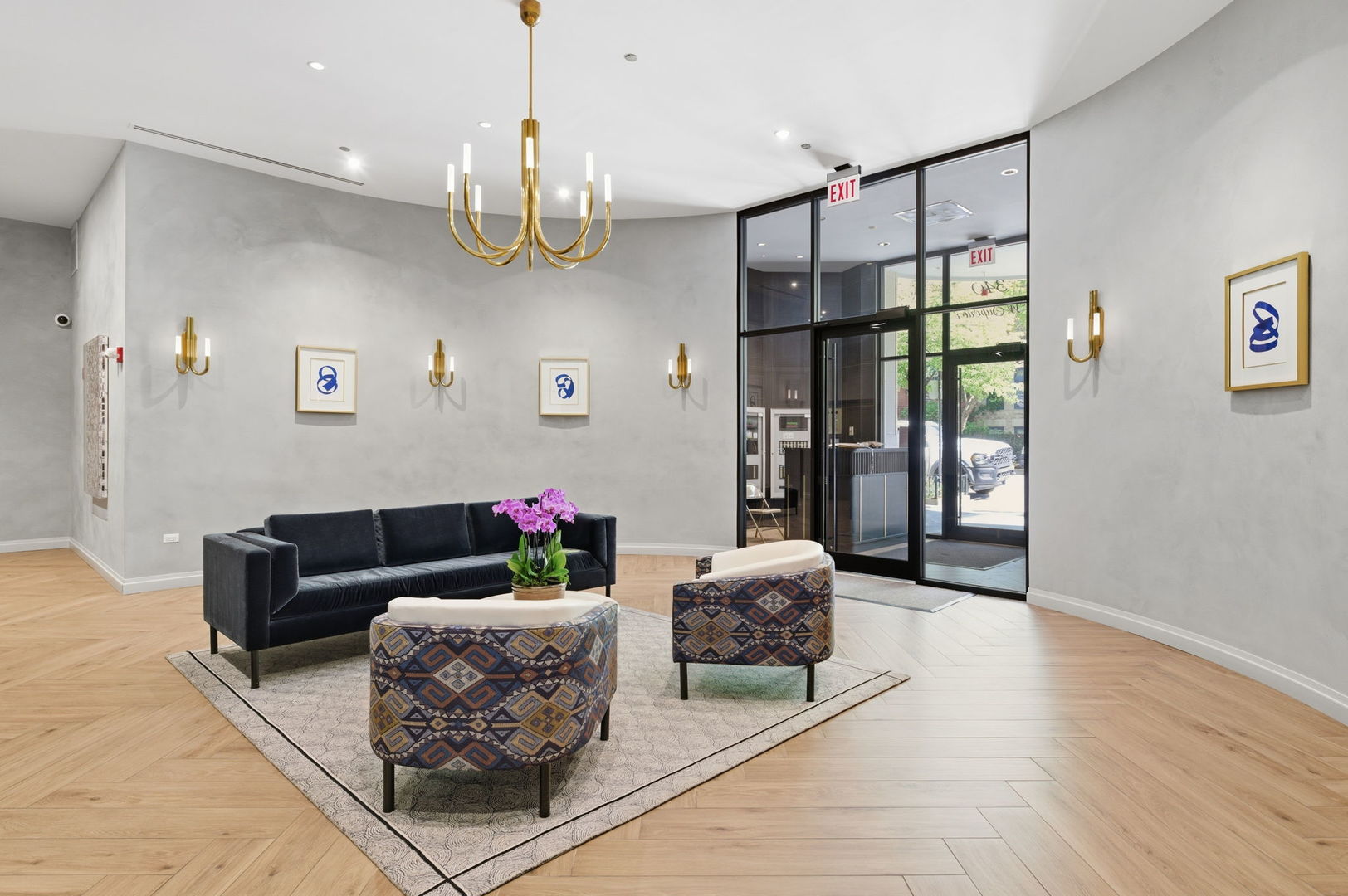 340 West Superior Street, Unit 1009 Chicago, IL 60654 - Photo 21 of 24 a living room with furniture chandelier and a chandelier