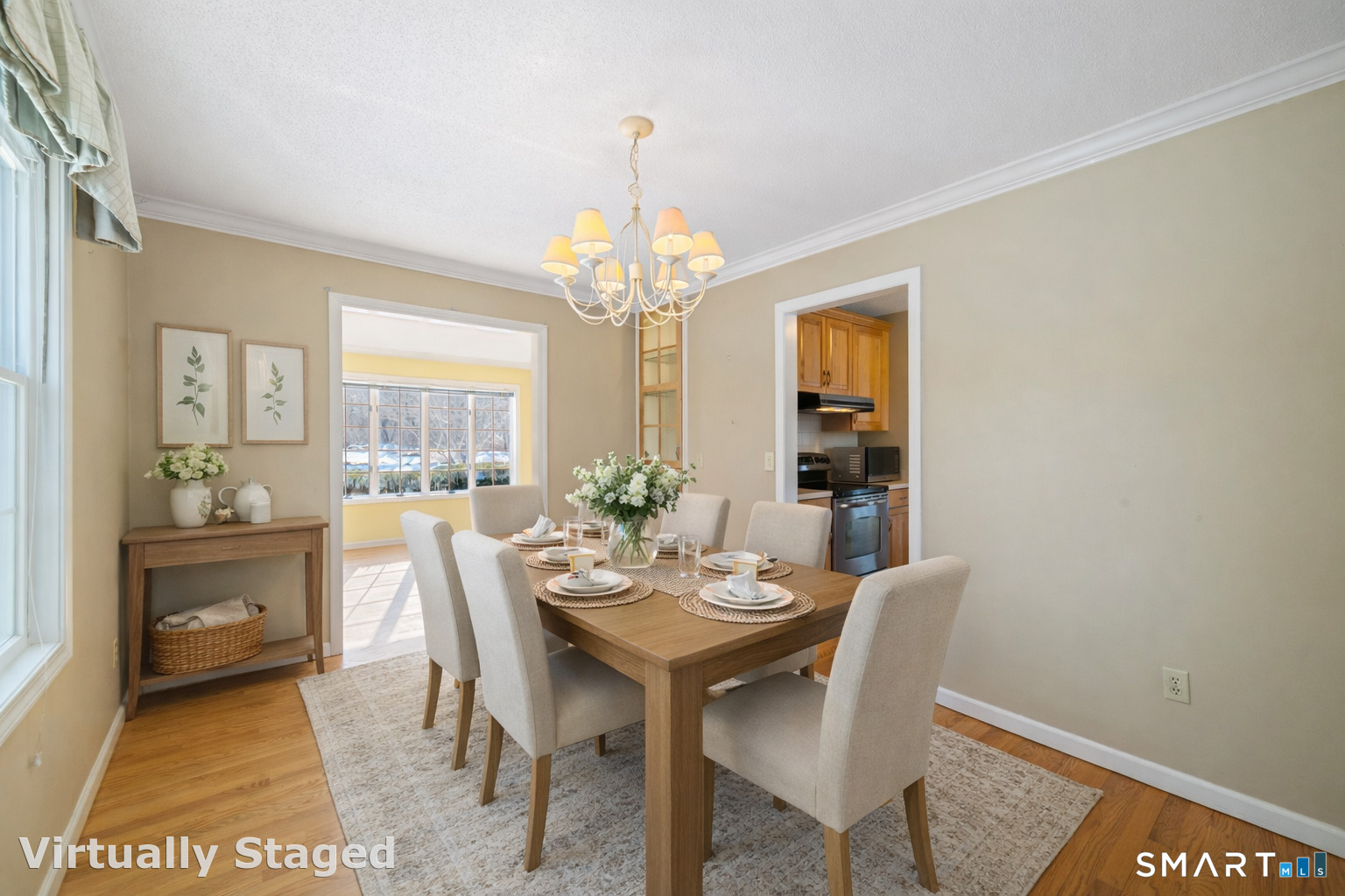 165 Garrigus Court Wolcott, CT 06716 - Photo 17 of 40 a dining room with furniture and window