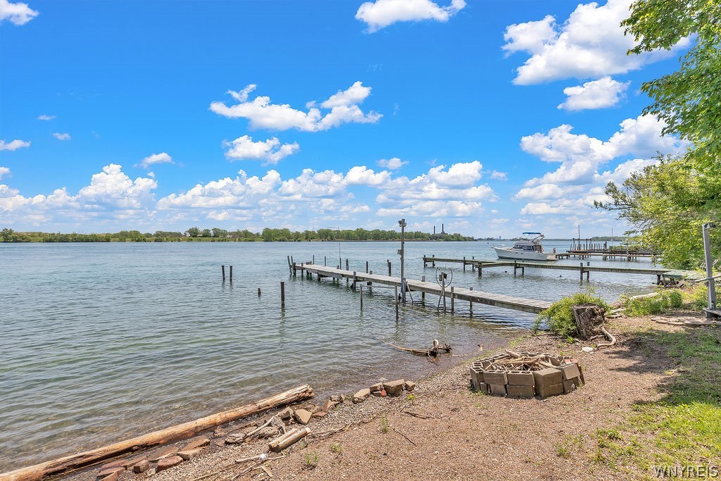 1030 East River Road Grand Island, NY 14072 - Photo 5 of 50