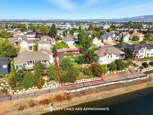 $299,000 | 527 South Shelley Lake Lane, Veradale, WA 99037