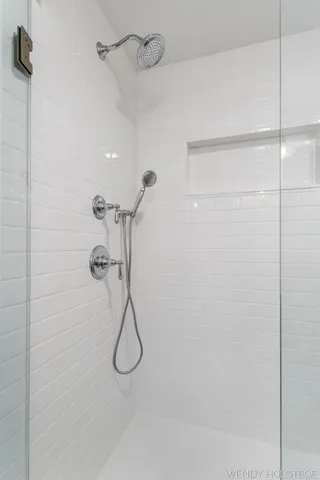 $899,900 | 713 North Shore Drive, Holland, MI 49424