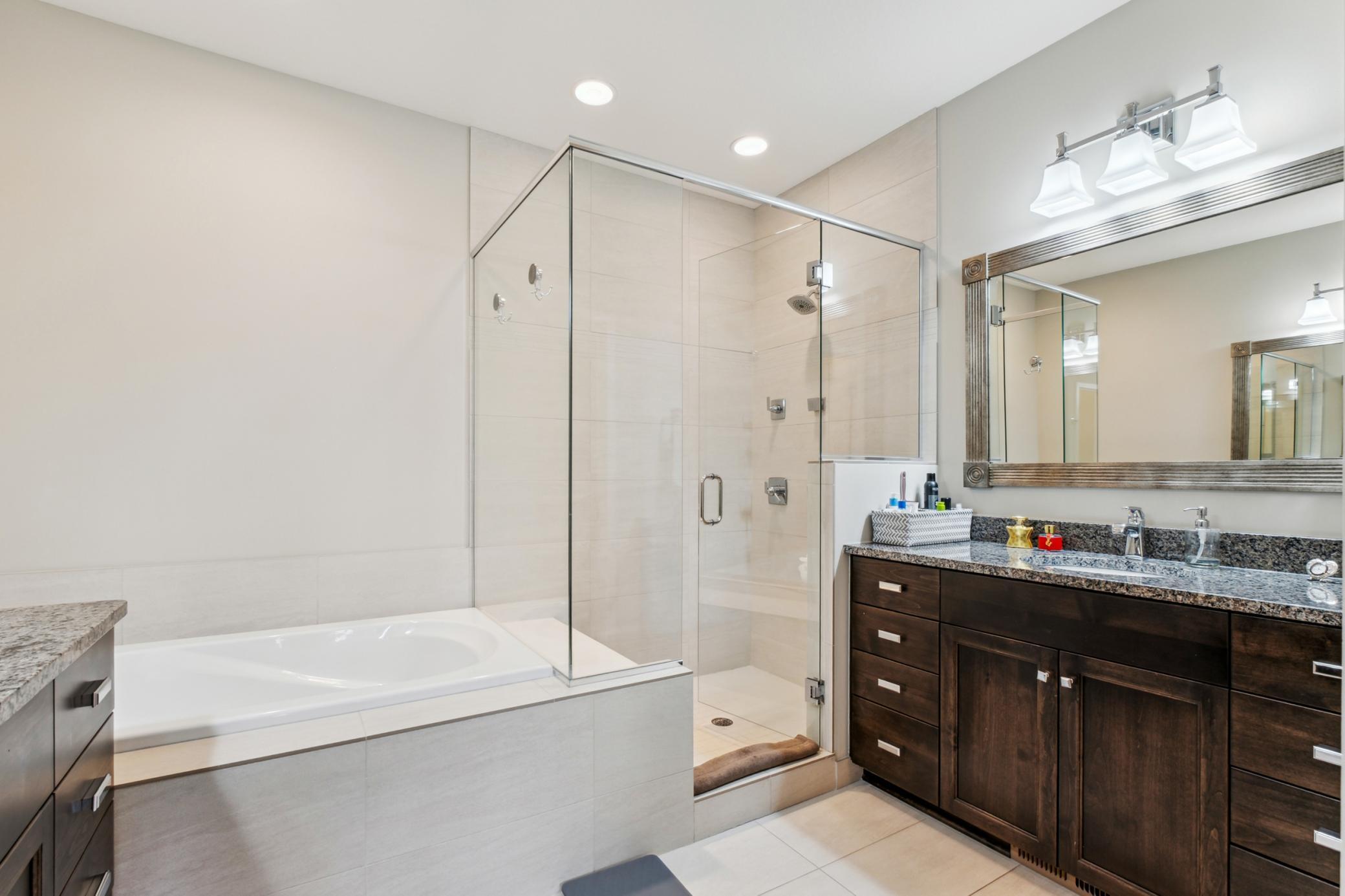 8690 Riley Curve Chanhassen, MN 55317 - Photo 12 of 30 Gallery Image 12