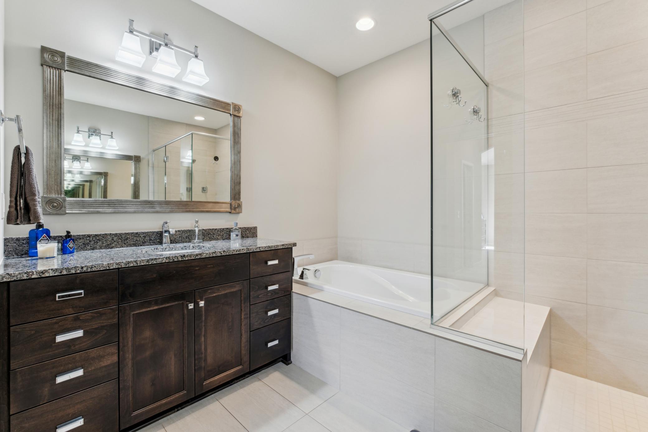 8690 Riley Curve Chanhassen, MN 55317 - Photo 13 of 30 Gallery Image 13