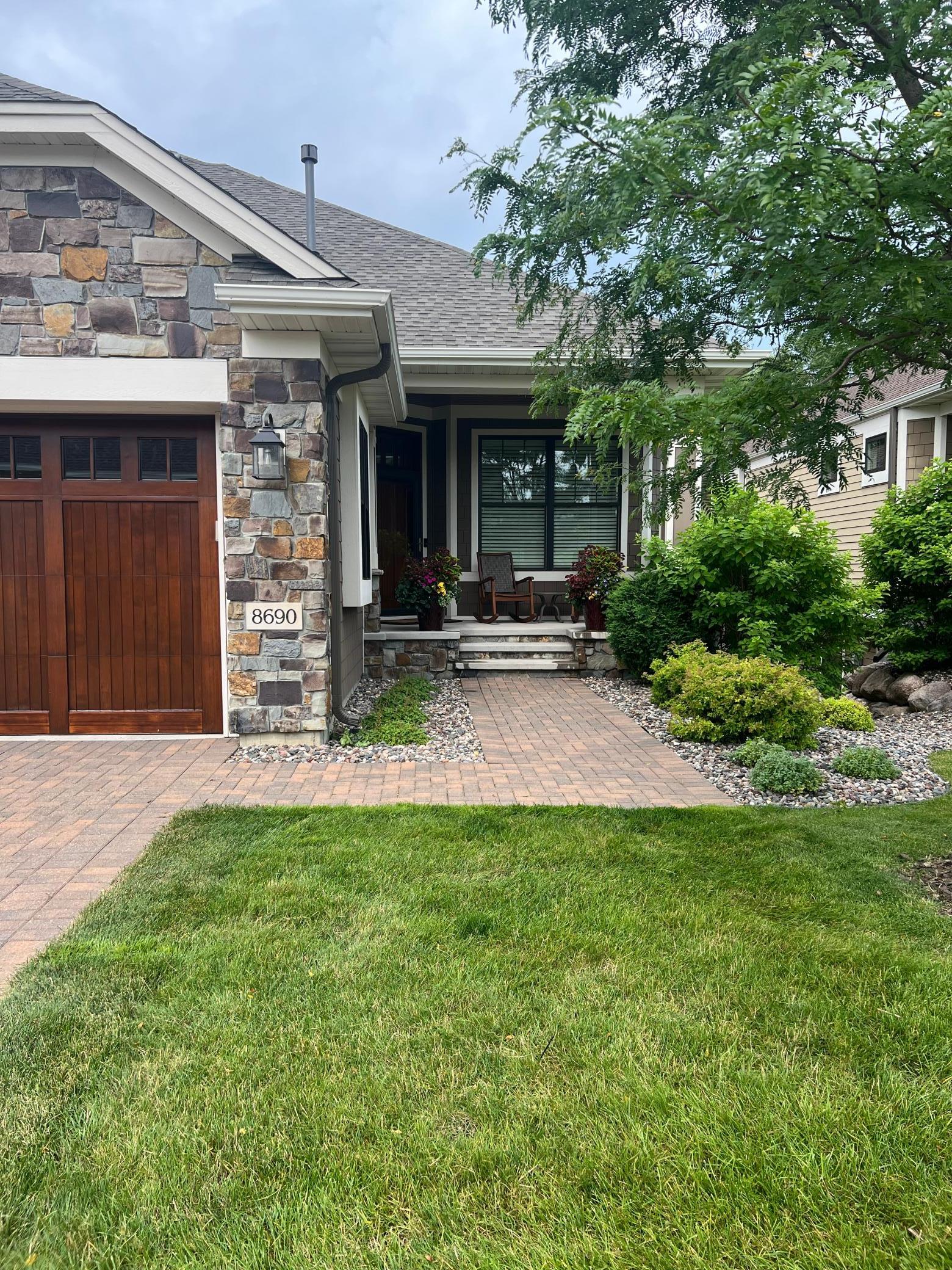 8690 Riley Curve Chanhassen, MN 55317 - Photo 24 of 30 Gallery Image 24