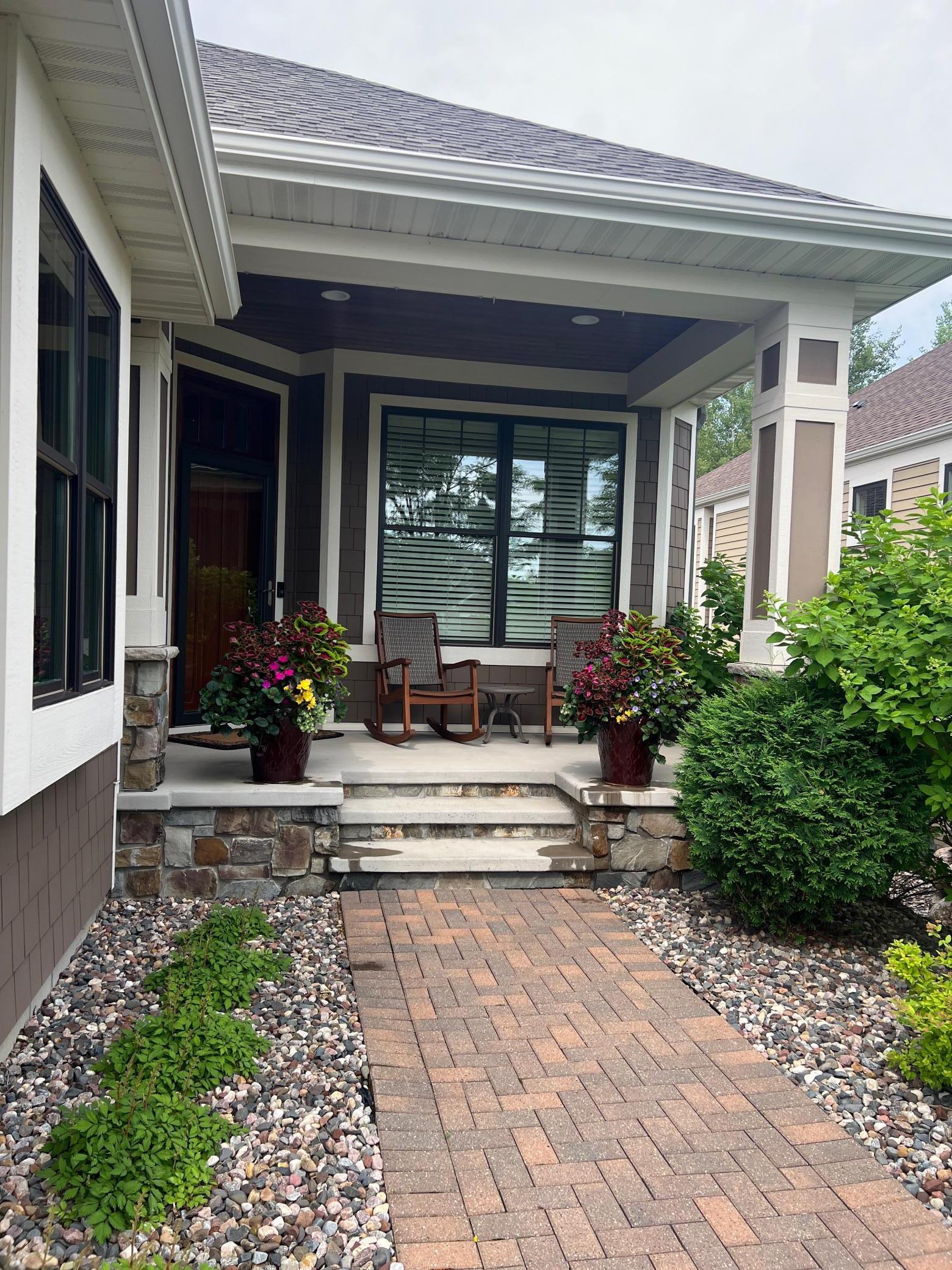 8690 Riley Curve Chanhassen, MN 55317 - Photo 25 of 30 Gallery Image 25