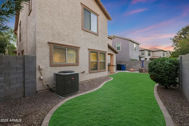 $465,000 | 1174 East Canyon Creek Drive, Gilbert, AZ 85295