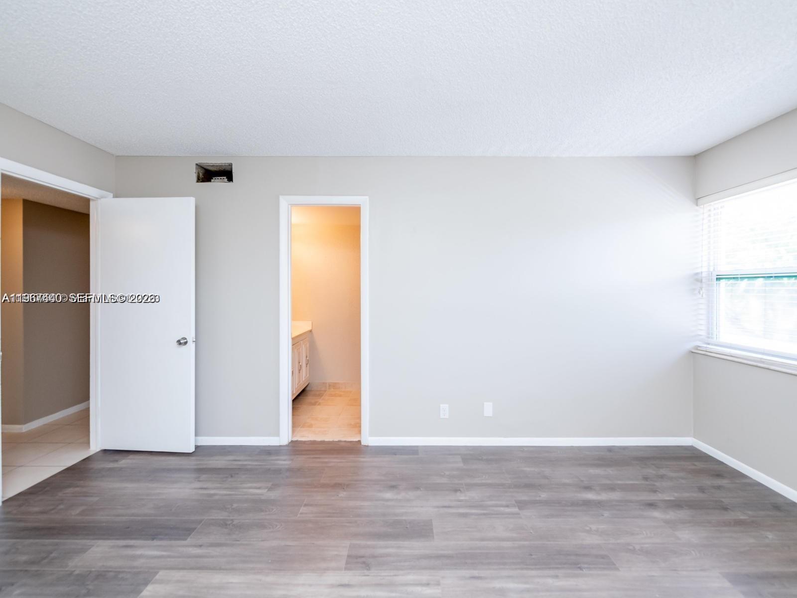 2304 Northeast 7th Street, Unit 27 Hallandale Beach, FL 33009 - Photo 3 of 8
