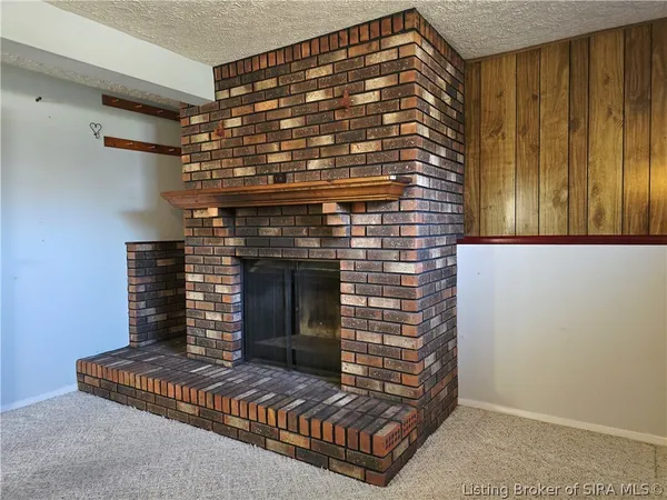 $269,900 | 711 Saratoga Drive, Jeffersonville, IN 47130