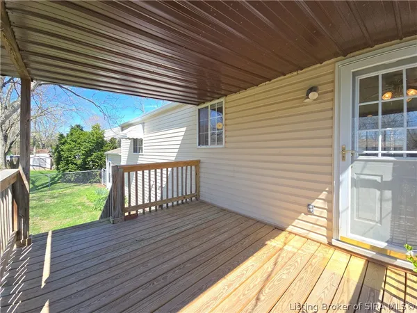 $269,900 | 711 Saratoga Drive, Jeffersonville, IN 47130