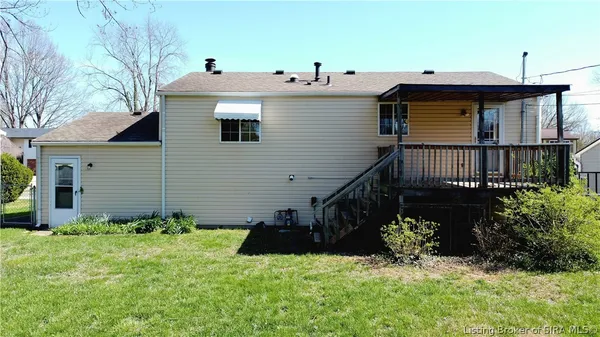 $269,900 | 711 Saratoga Drive, Jeffersonville, IN 47130